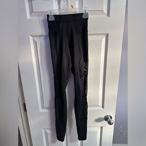 Lululemon pants